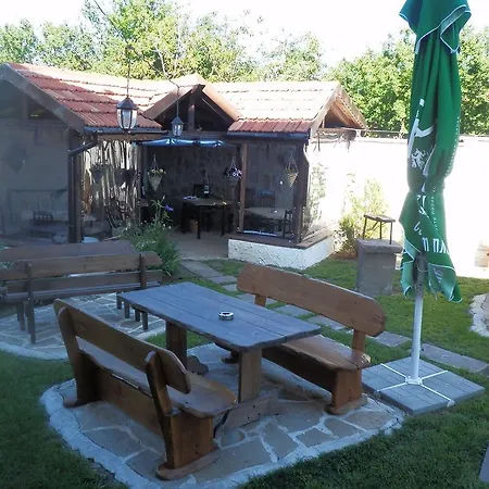 Aleksandrovo Apartments * Alekszandrovo